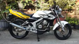 Ninja SS Shuriken 2012 Asli Putih-Kuning (Rare Item)