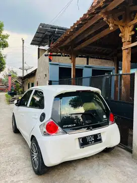 Brio E 2015 istimewa