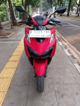 CASH KREDIT DP MINIM 2JTA HONDA VARIO 160 CBS ISS THN 2023 PAJAK IDUP