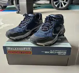 Sepatu Skeacher Original Size 42