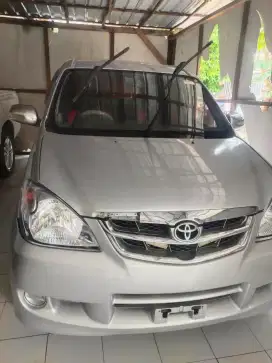 Toyota Avanza tipe G