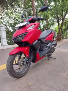 CASH KREDIT DP MINIM 2JTA HONDA VARIO 160 CBS ISS THN 2023 PAJAK IDUP
