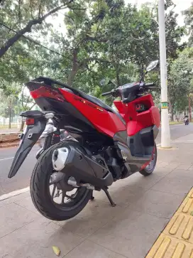CASH KREDIT DP MINIM 2JTA HONDA VARIO 160 CBS ISS THN 2023 PAJAK IDUP