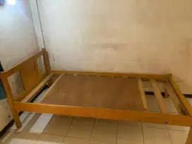 Dipan kayu 120 x 200