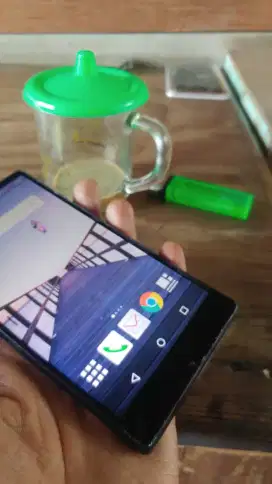 Sharp Aquos Zeta Ram 3/32GB