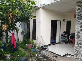 Rumah Kampung Di Depan Pendopo 45 Parung