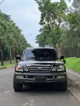 Land Cruiser Cygnus 4.7 AT Bensin 2004