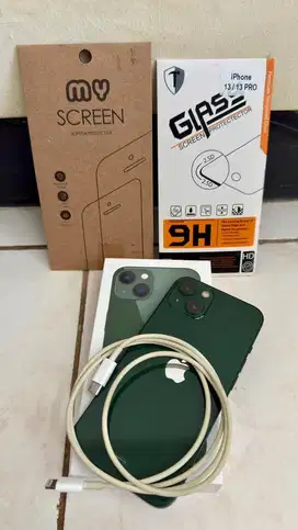 iPhone 13 256Gb Green ex Ibox Free Temperred Glass