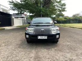 Toyota Land Cruiser 200 UK Diesel At 2013