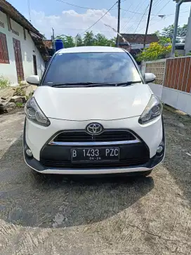 Sienta G MT Kridit Dp15jt BS SYARIAH TANPA SURVE GARANSI1TH BSTT