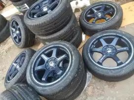 TE 37 R 17 x 7.5in ET +40 hole 4 pcd 100/114,3
