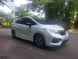 【Good Deal】 Honda Jazz RS Cvt 2018  / 2017 / 2019