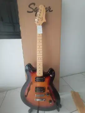 gitar  Squier starcaster MN 3TS ori