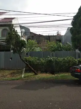 TANAH DIJUAL CEPAT MURAH LOKASI STRATEGIS DI METRO ALAM PONDOK INDAH