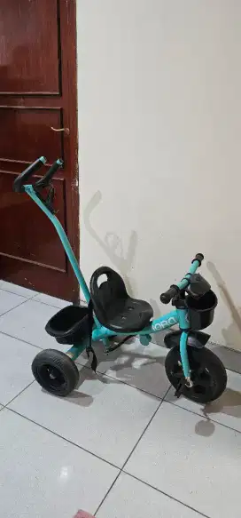 Sepeda anak 1-4tahun.