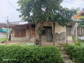 Dijual Tanah dan Bangunan posisi Hoek Komplek Deppen RRI Cimanggis