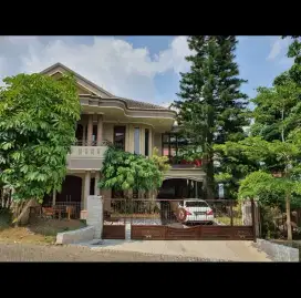 Dijual Murah Villa Mewah Panderman Hill