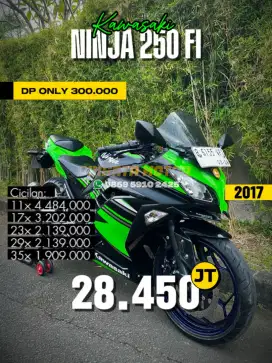DP 300 Ribuan Kawasaki Ninja 250 Fi 2017