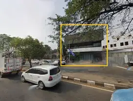 Sewa  Ruang Usaha, luas 474m2  di Jl. Transyogi Nagrak, Cibubur, Bogor