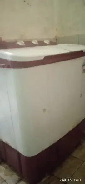 Mesin cuci merk SANKEN 8 kg