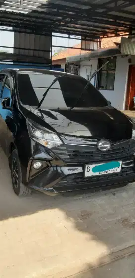Daihatsu Sigra R 2022 MT