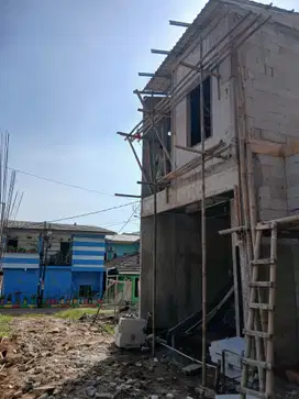 Rumah bisa kpr jakarta murah  2kt 1km 2 lantai