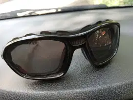 Kacamata UniSafe Anti UV