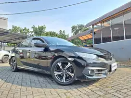 [OLXmobbi] LOW KM - HONDA CIVIC 1.5 ES BENSIN AT 2016