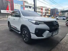 KONDISI ISTIMEWA FORTUNER VRZ TRD 2017 PUTIH
