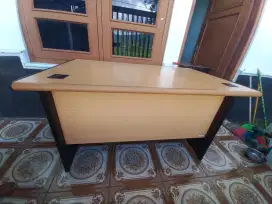 Meja kantor meja kerja meka belajar