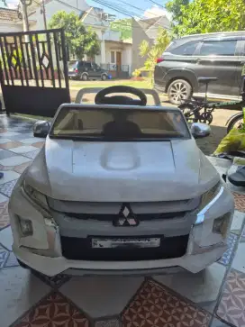 Mobil2an aki,kondisi seadanya