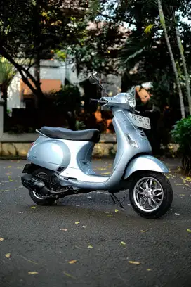 PIAGGIO VESPA MATIC LX 125 IGET FACELIFT 2022 BISA KREDIT