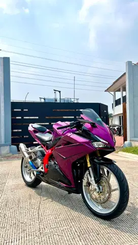 CBR250RR atau CBR 250 RR 2019 red chassiss murah mulus pribadi