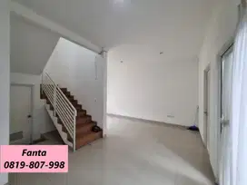 Rumah Siap Huni River Park Akses Mudah Area Komersil Bintaro UT-15985