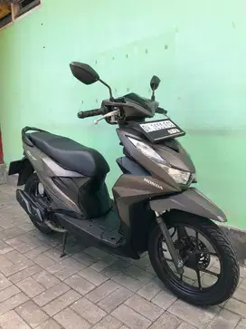 All new beat deluxe iss Th.2022 Grey!!