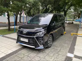 Jual Toyota Voxy 2019 AT – Mobil Keluarga Mewah, Tangan Pertama
