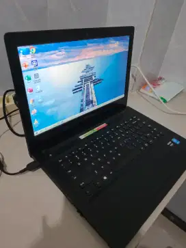 Laptop Lenovo RAM 16 GB | VGA AMD Radeon