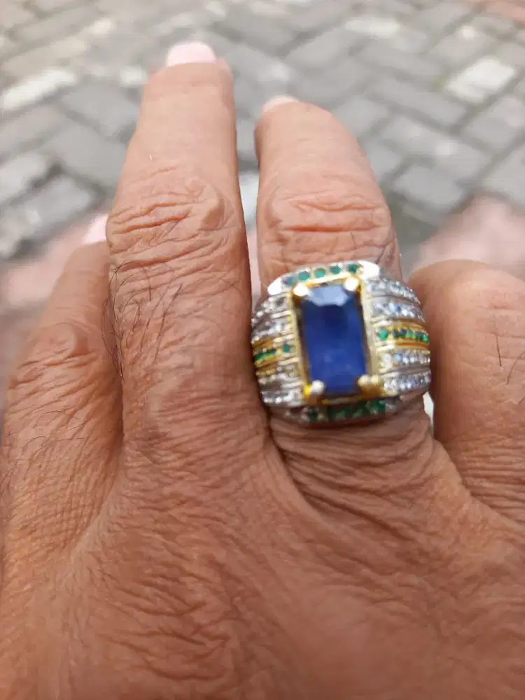 Cincin batu blue safir , natural