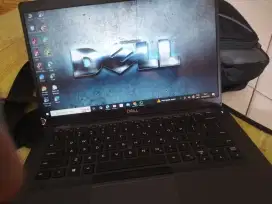 Laptop dell core i5 gen 8 Touchscreen