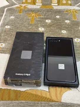 Samsung z flip 5 8/256