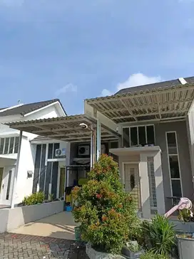 DIJUAL RUMAH WISATA SEMANGGI MANGROVE RUNGKUT SURABAYA RON.A431