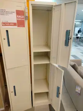 Lemari Loker Metal 2 Pintu