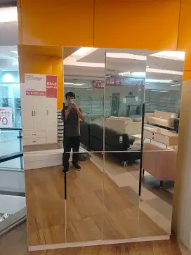 Lemari Pakaian Shinju Wardrobe 4 Pintu