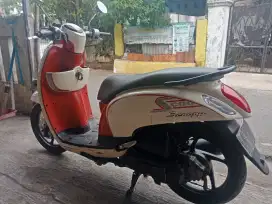 Bismillah jual honda scoopy fi thn 2013
