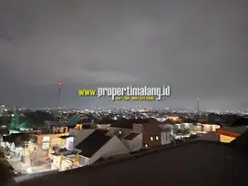 Dijual kost bangunan baru full penghuni