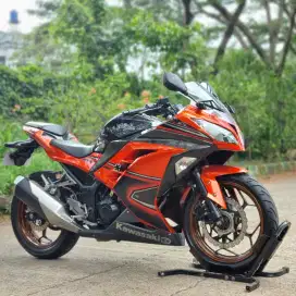 KAWASAKI NINJA 250 FI ABS SE 2014 ORANGE KM 5K PAJAK PANJANG