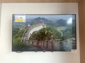 AQUA LED FHD Google TV AQT32K701AF