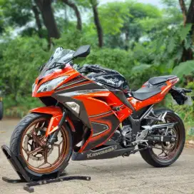 KAWASAKI NINJA 250 FI ABS SE ORANGE 2014 KM 5K MULUS TAX PANJANG