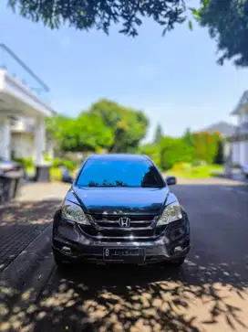 Honda CR-V 2.0 RE1 2WD AT 2010 - SUV Keluarga Pajak SUPER PANJANG