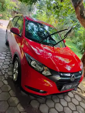Hrv E cvt 2016 Matic